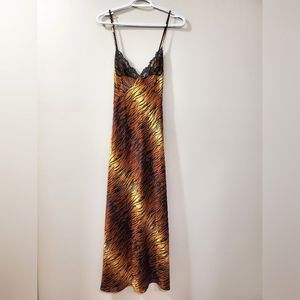 Victoria's Secret Gold 90s 🐅 Tiger Print Slip Dress - Size M